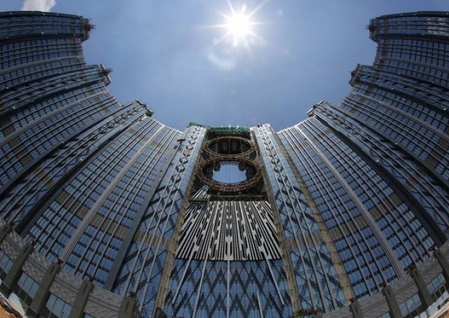 Government grants Macau Studio City 250 gaming tables a week before opening