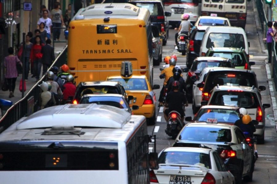 Macau government expects tax hike to lower vehicle growth rate