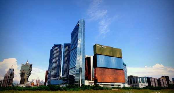 Macau’s gambling revenue growth best in 20 months