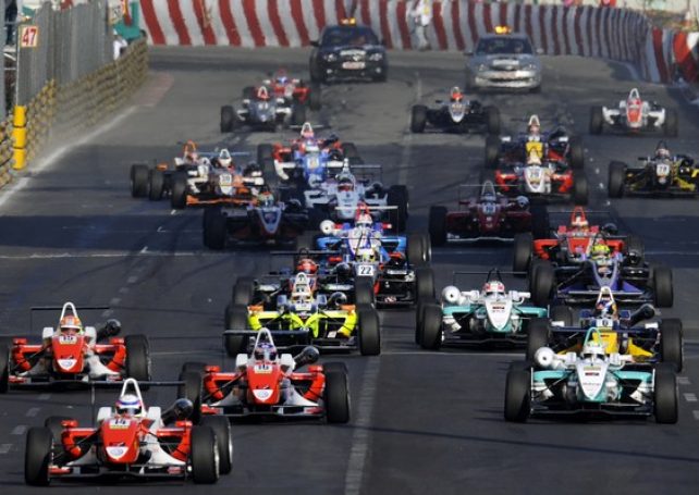 GP requires all cars to pass noise test to race