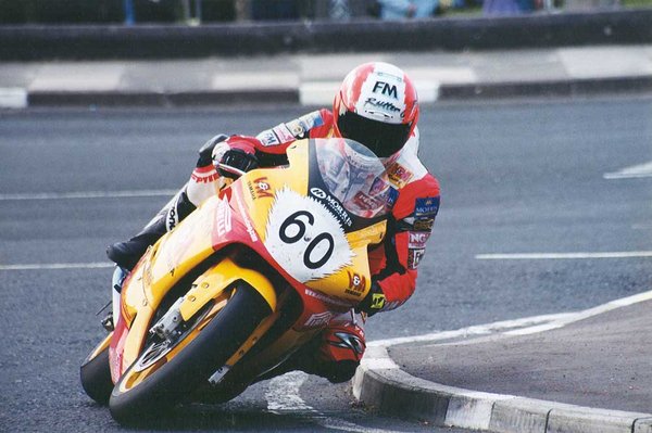 Michael Rutter attempts seventh victory at 42nd Macau Motorcycle Grand Prix