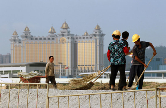Macau’s imported workers reach 179,416
