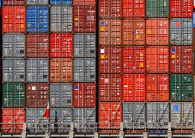 Macau exports and imports fall in May