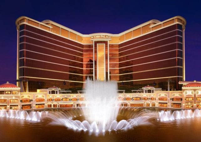 Wynn Resorts net income rises 30.5% in 2016 4Q