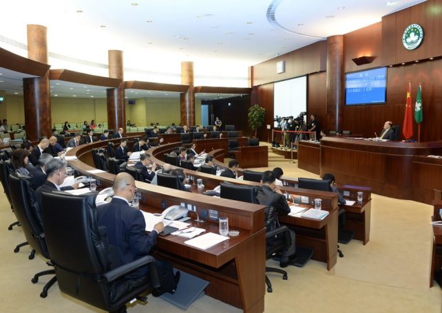 Election candidates must declare all campaign activities