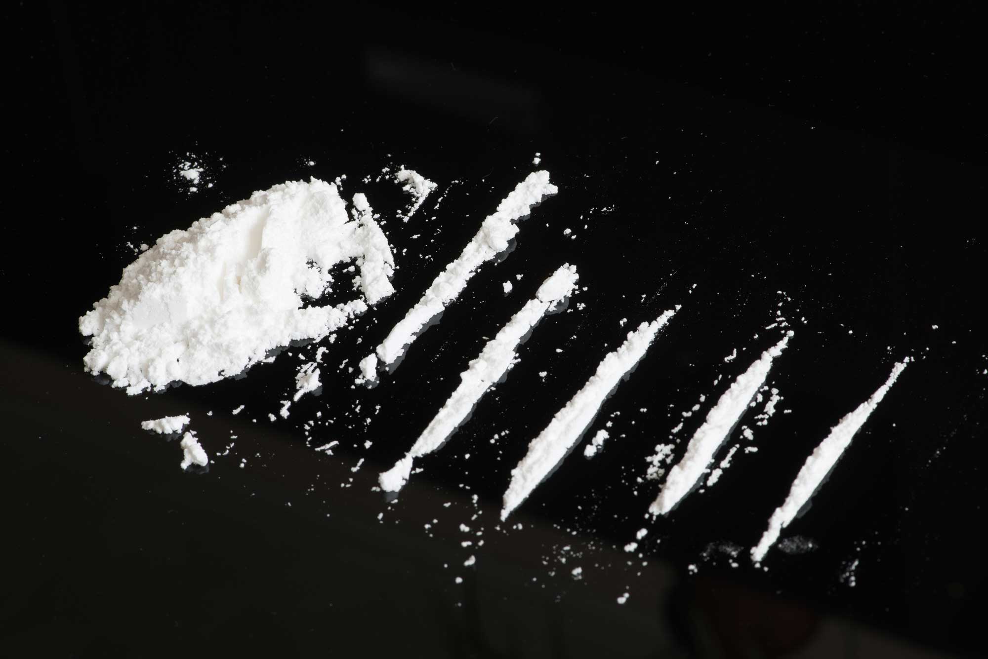 Brazilian woman caught at Macau airport with 1.76 kg of cocaine