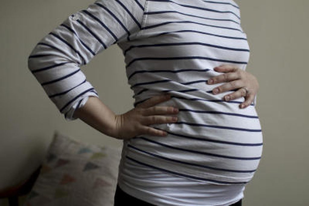 Threefold childbirth fee hike for non-resident domestic helpers: Tam’s office  