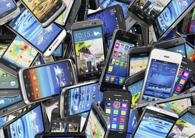 Mobile phone imports rise 93 pct in Jan-July