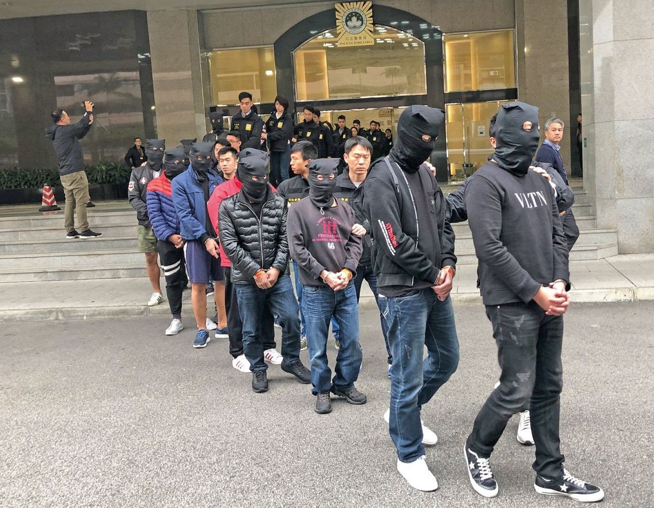 Police bust loan-sharking gang, nab 71 suspects