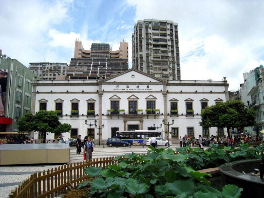 Govt’s top vet suspended for abuse of power