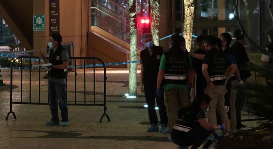 Police probe fatal stabbing outside hotel in Cotai