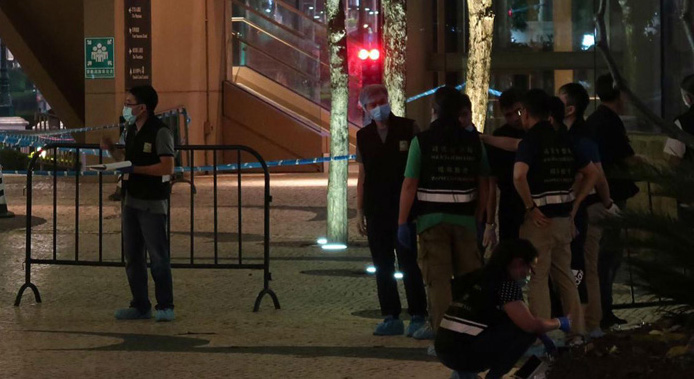 Police probe fatal stabbing outside hotel in Cotai