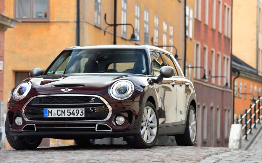 New vehicle registrations drop 26 pct in April