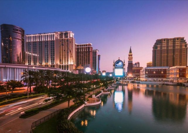 Hotel guests rise 1.8% to 8.1 million in Jan-July