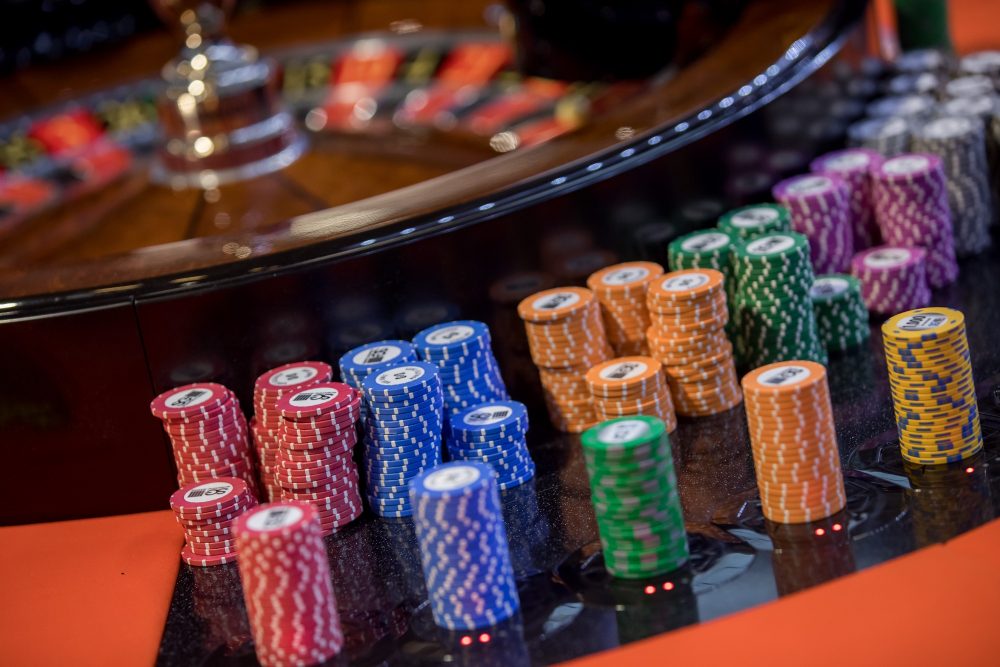 Gaming revenue slips 8.6%