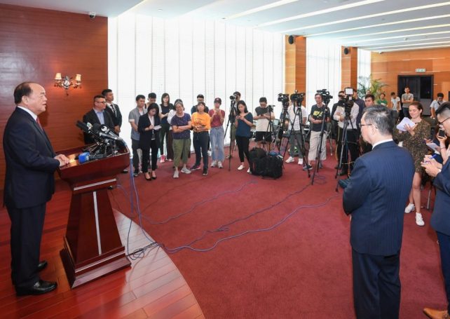 Ho says still listening to opinions on choosing policy secretaries