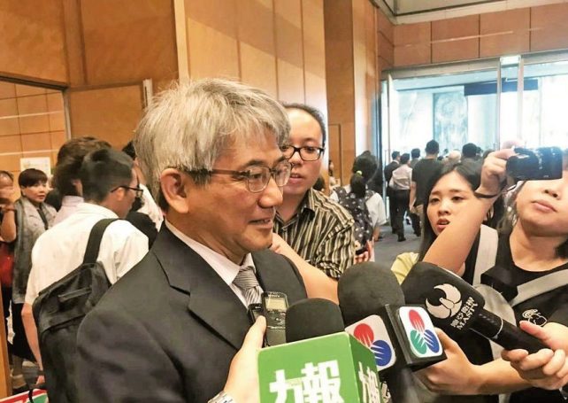 Public consultation on alcohol sale ban to minors to be held by year-end: health chief