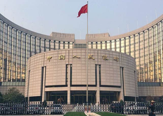 Mainland, Macau ink currency swap deal