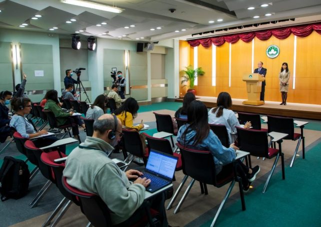 Chief Executive: Coronavirus outbreak may peak after CNY