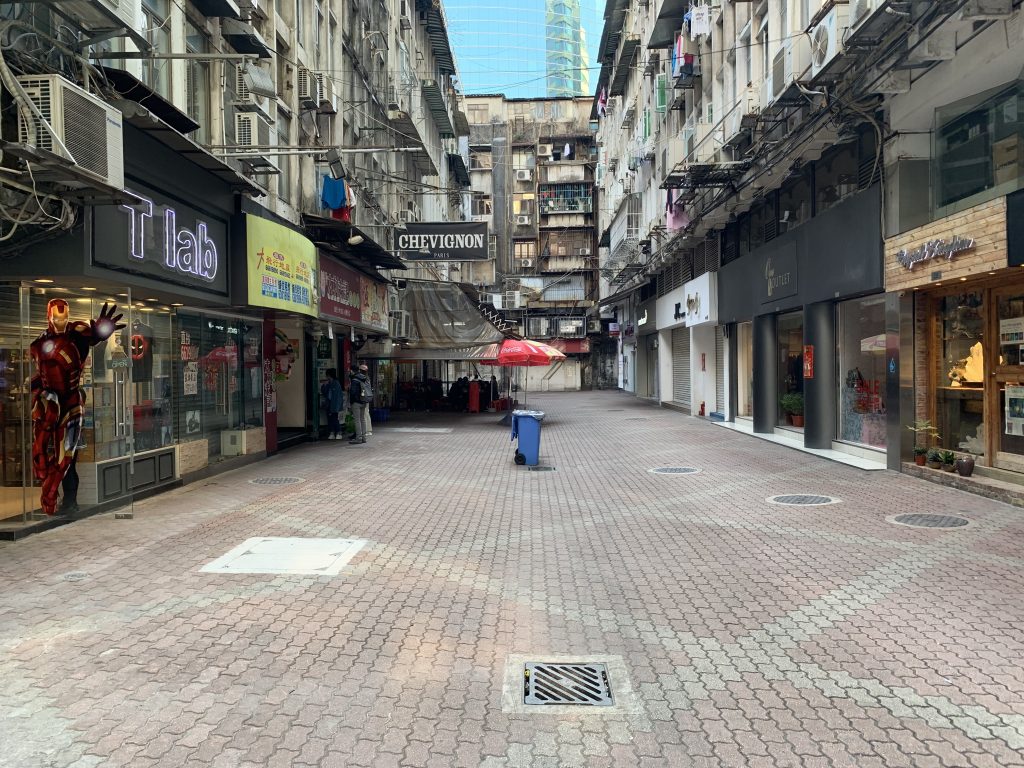 Visitor arrivals drop 76% over Wuhan virus threat