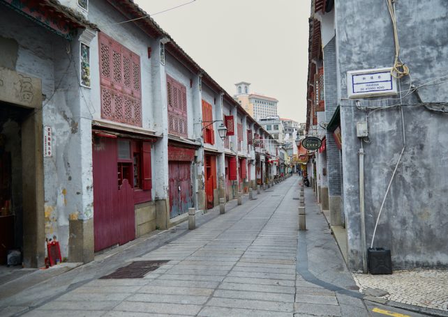 Macau visitors drop 16.8% to 2.8 million in Jan over COVID-19 threat