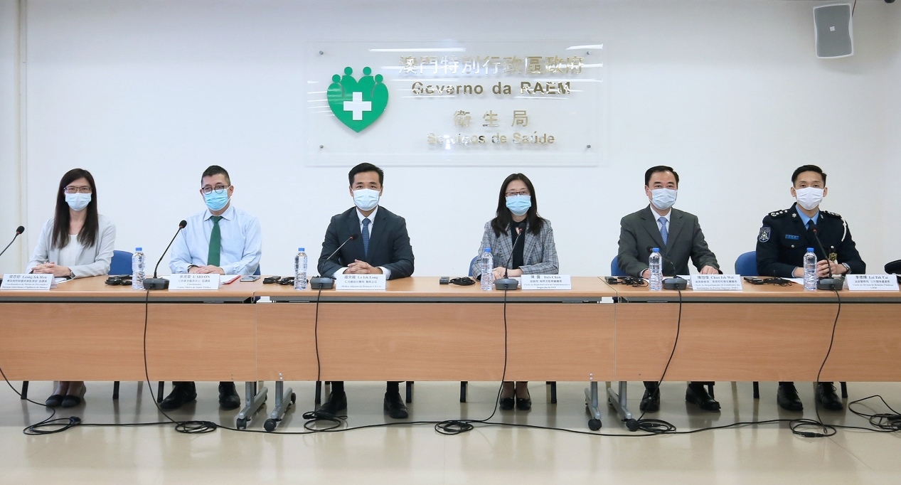 1,200 locals studying outside Macau sign up for facemasks