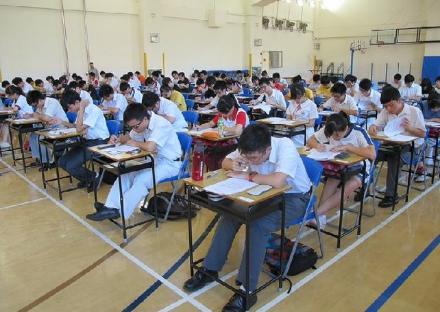 Secondary school staff to take nucleic acid testing for class resumption preparation