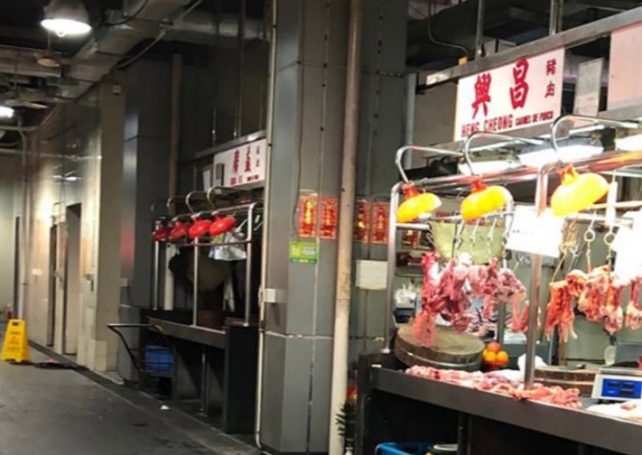 IAM urges wet market vendors to cut fresh pork prices
