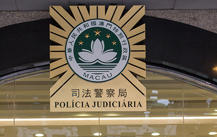 7 cheated out of MOP 9 million in department store cash voucher scam