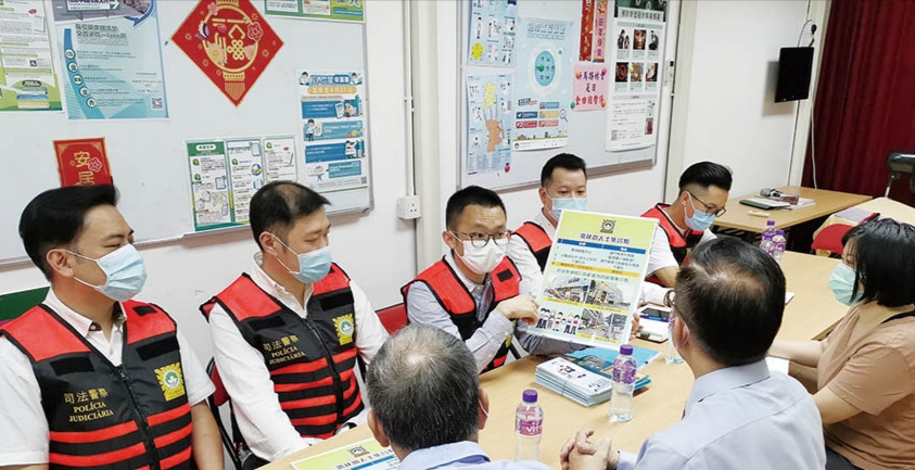 Police raise awareness of storm-surge evacuation plan
