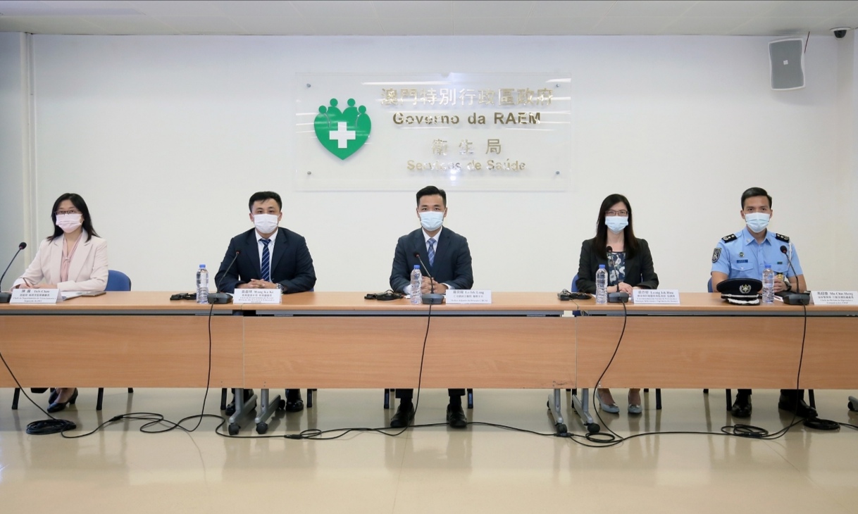 Government mulls changing facemask guidelines