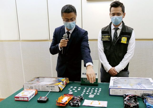 Schoolgirl, boyfriend nabbed picking up drug parcel