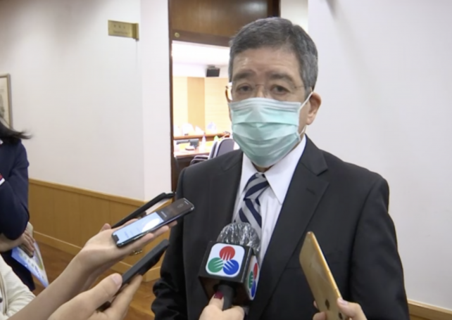 Difficult to find officials in Macao for senior positions