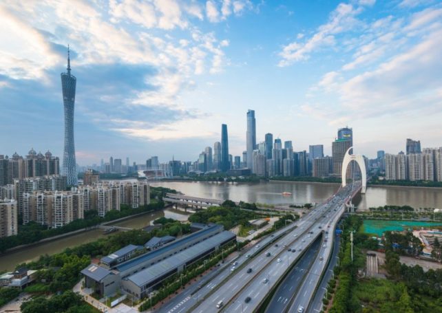 Mainland to allow law practitioners from Hong Kong, Macao to qualify, work in Guangdong