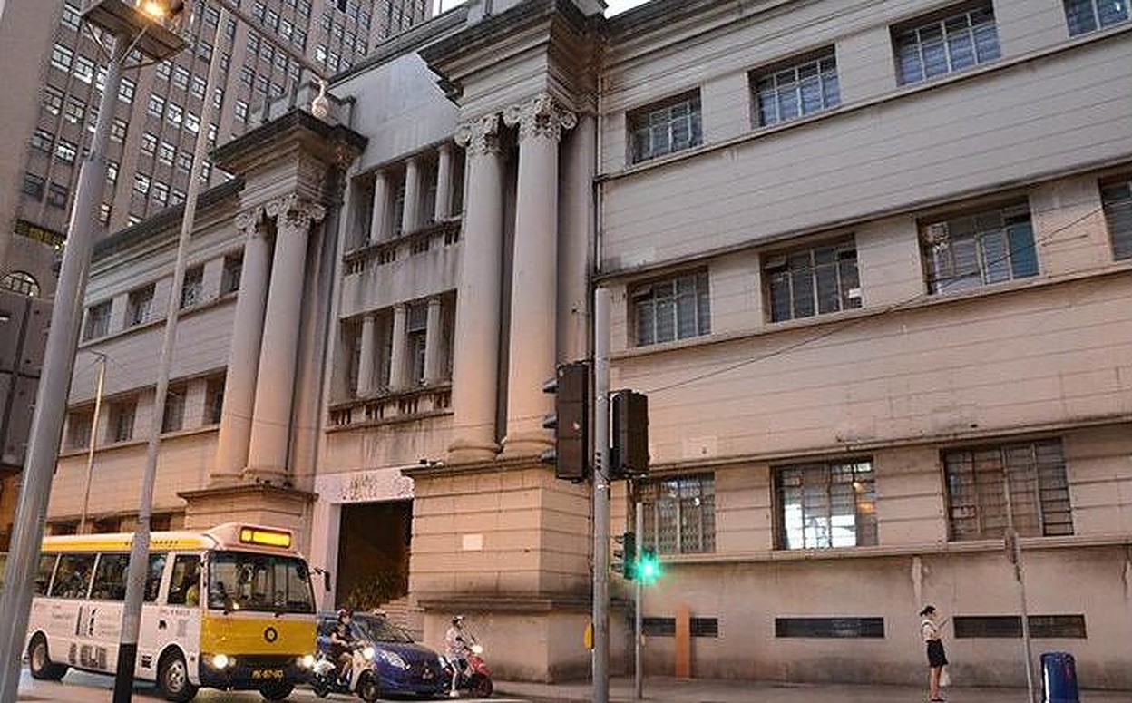 Top court to move to old courthouse (Update)