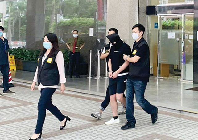 Woman loses HK$200,000 in online dating scam, son trying to help conned out of MOP 485,000 by ex-colleague