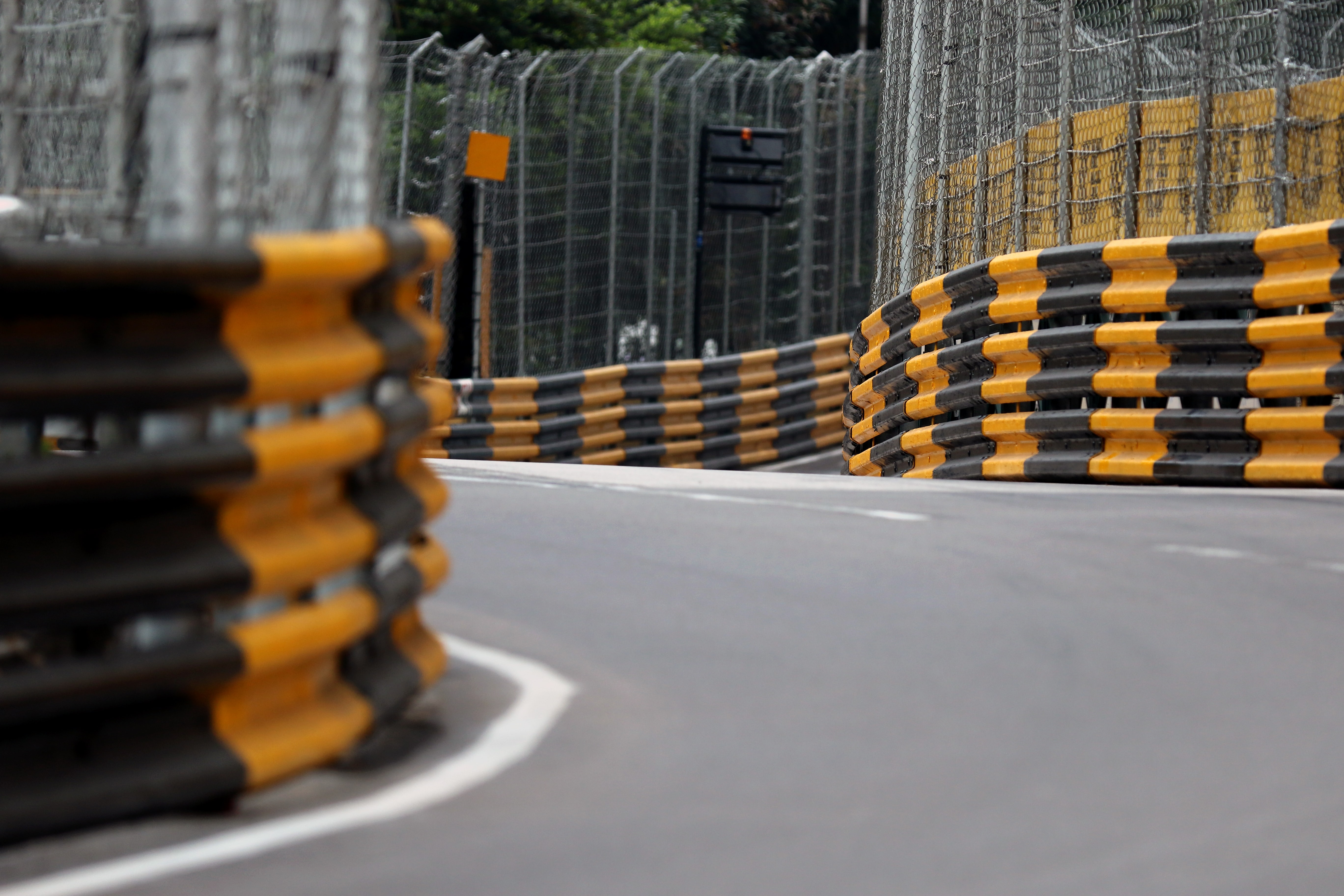 Grand Prix to have fewer foreign racers than expected