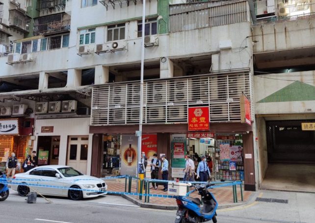 Man falls off building in Taipa