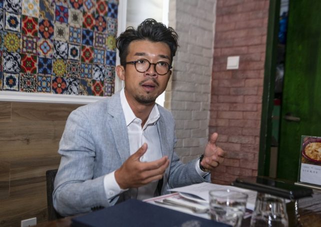 Entrepreneur Joe Liu supports the importation of qualified foreign professionals