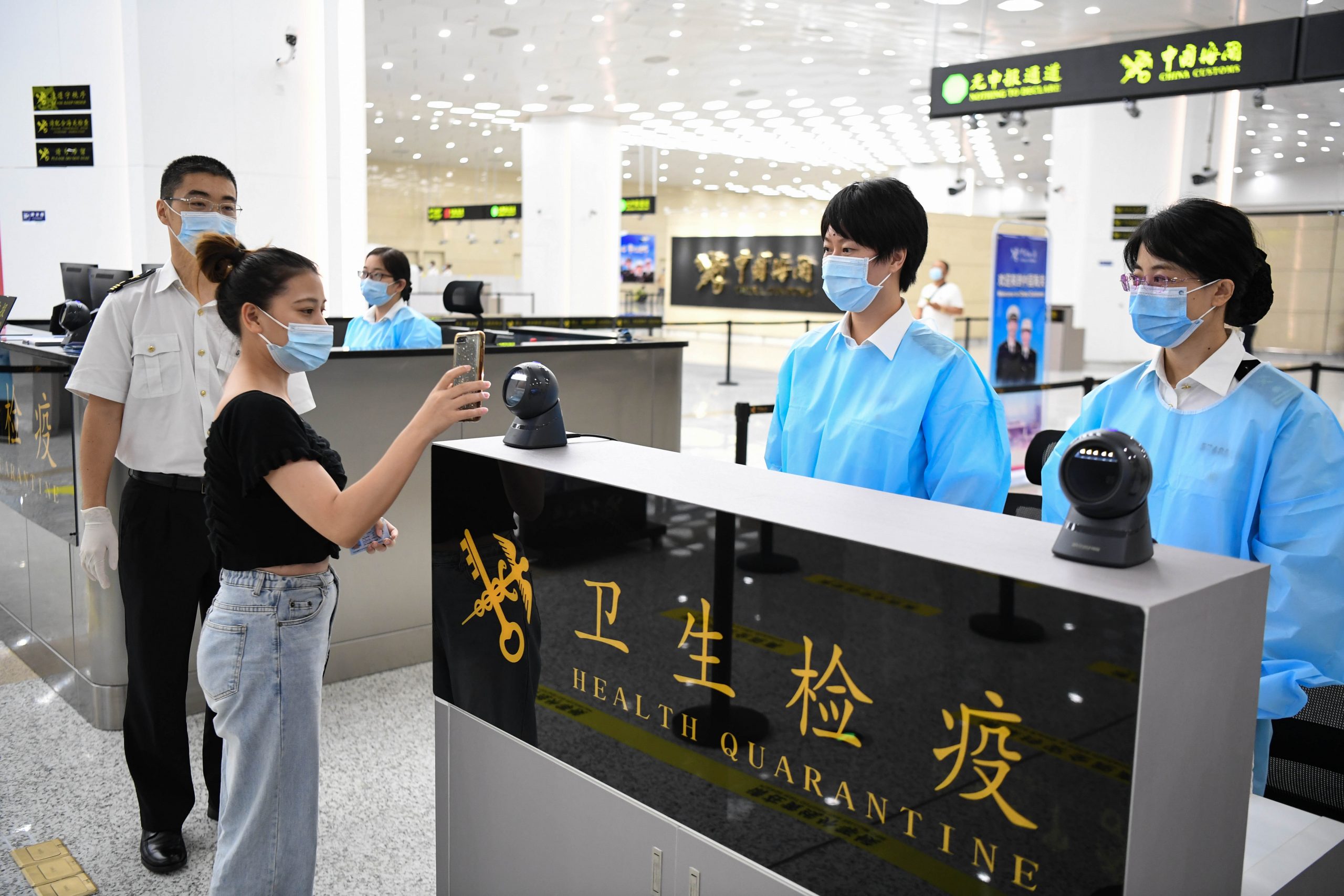 Government eases entry regulations for foreigners