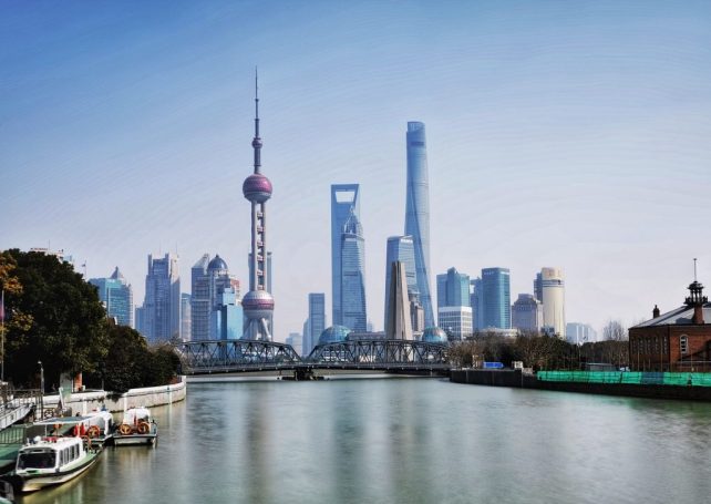Chief Executive Ho Iat Seng heads to Shanghai