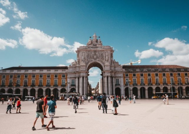 Macao shuts Lisbon tourism centre