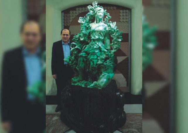 Macao sculptor Liang Wannian wins RMB 80,000 compensation