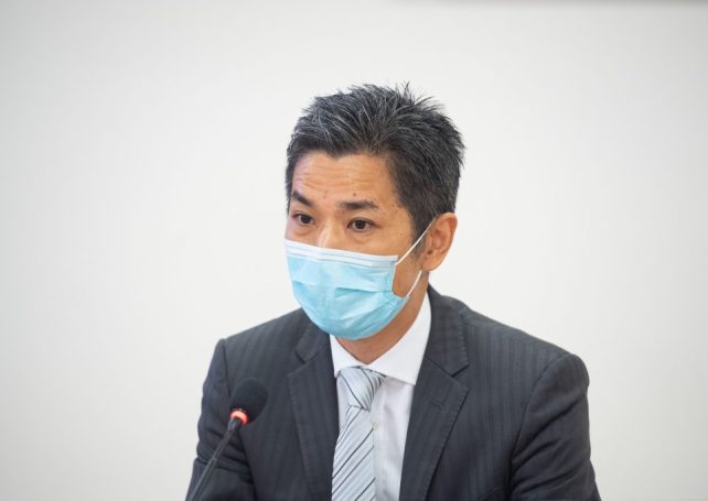 Unvaccinated civil servants and teachers face possible regular Covid-19 tests