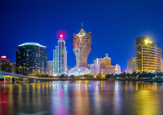 Hotels host rush of mainland visitors in July