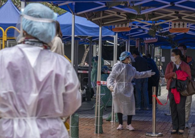 Hong Kong government considers universal testing to combat 5th wave of infections