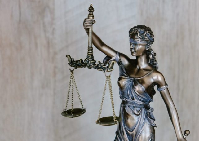 Former director of Macao Delegation in Beijing given 30-month suspended sentence for embezzlement