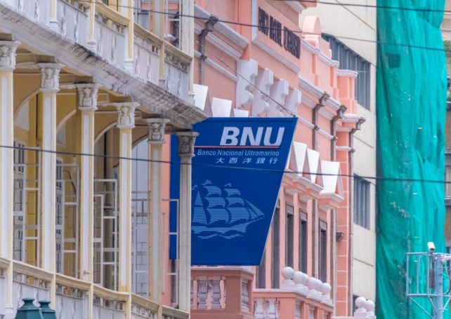 More local banks could issue banknotes, commemorative coins and digital currency