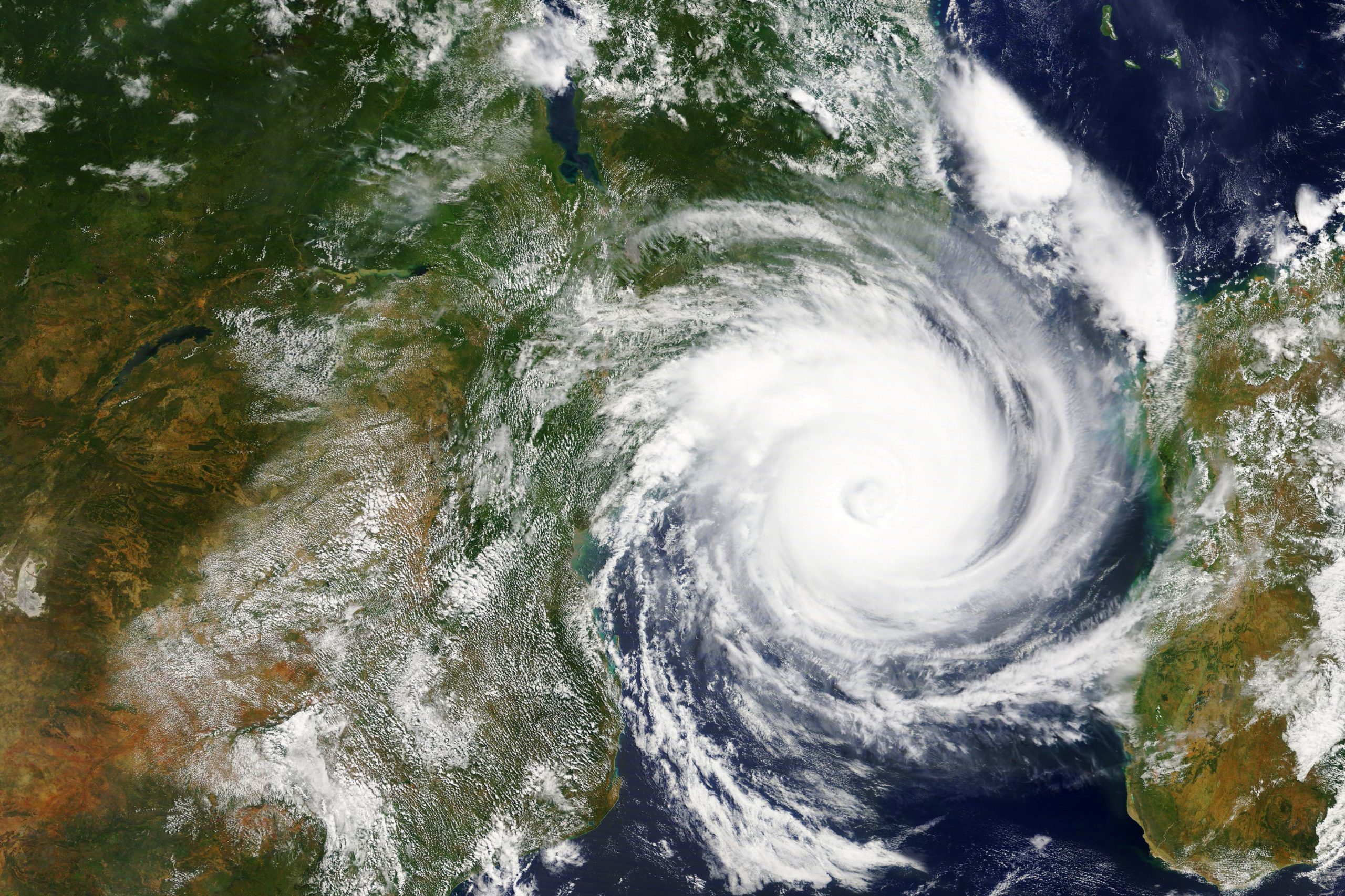 Weather bureau warns of approaching tropical cyclone and hot weather