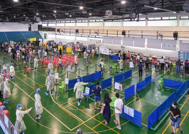 Update: Mass testing for everyone in Macao extended to 11 am on 2 November